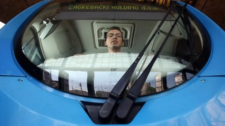 ZET traži 50 vozača tramvaja, stotine ljudi ih zatrpalo životopisima