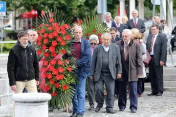 Obilježena 18. godišnjica smrti Gojka Šuška: 'On je ustrojio hrvatsku vojsku i povezao iseljenu Hrvatsku'