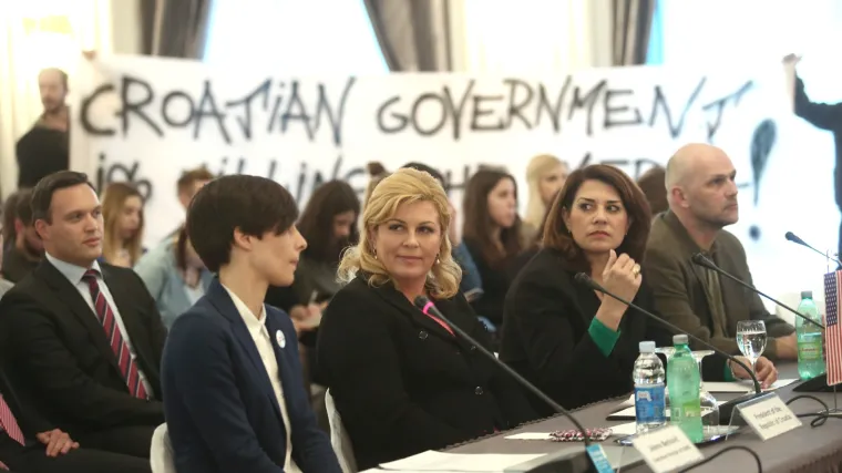 Predsjednica o incidentu: 'To nisu zagovornici slobode govora, već angažirani aktivisti!'