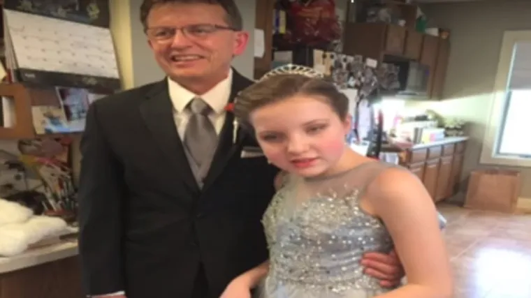 Djed organizirao maturalnu večer za te&scaron;ko bolesnu unuku