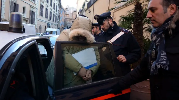 Srbin ubio trogodi&scaron;nju pokćerku gazeći je po trbuhu?