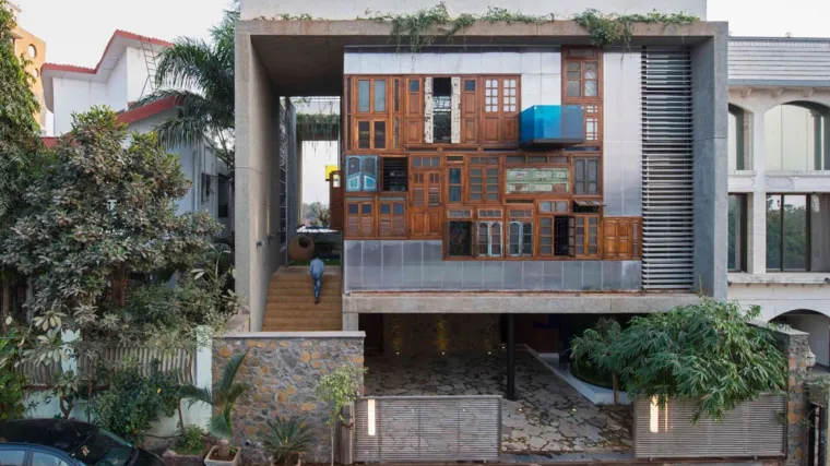 Ova je kuća gotovo u potpunosti izrađena od recikliranih materijala