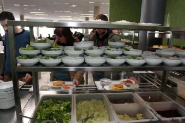 Više od 40 studenata 'otrovalo' se graškom u zadarskoj menzi