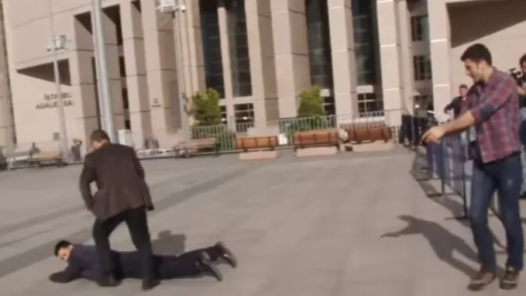 Ugledni novinar preživio atentat ispred suda pa dobio vi&scaron;e od pet godina zatvora!