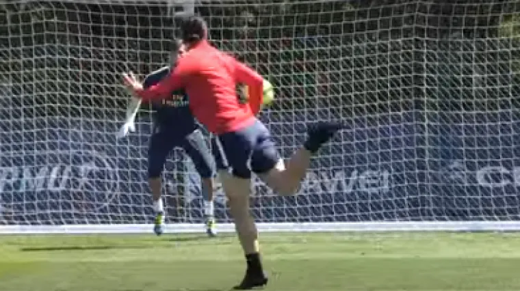 Ibra ne bira vrijeme ni mjesto, fenomenalan pogodak zabio i na treningu!