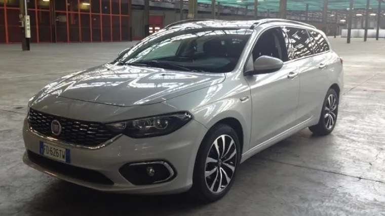 U Torinu je predstavljen Fiat Tipo u hatchback i karavanskoj izvedbi