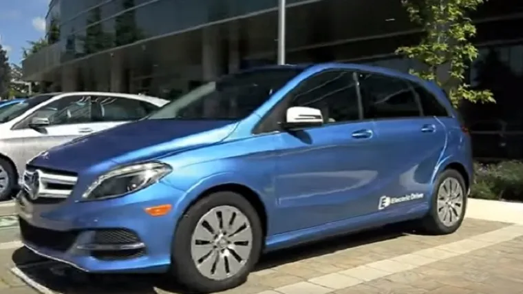 Pogledajte kakve će automobile za naslov engleskih prvaka dobiti igrači Leicestera