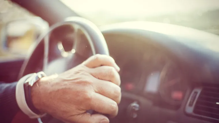 Punom se brzinom zaletio u kafić i ubio dvoje ljudi