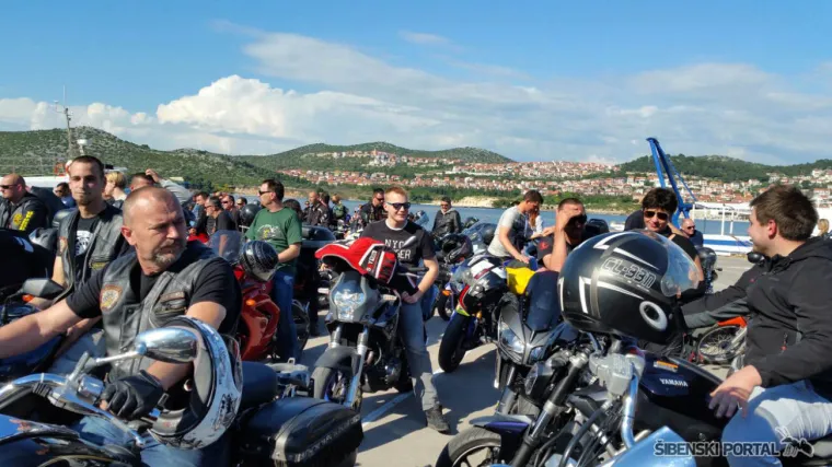 Bajkeri prodefilirali &Scaron;ibenikom u sklopu velike humanitarne akcije