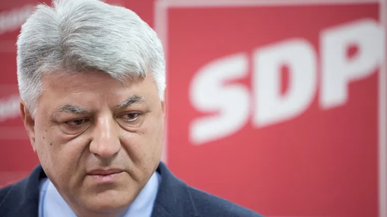 Komadina: 'Ako se htjelo elimirati Baldasara, moglo se iz stranke izbaciti njega, a ne i 1100 ljudi'