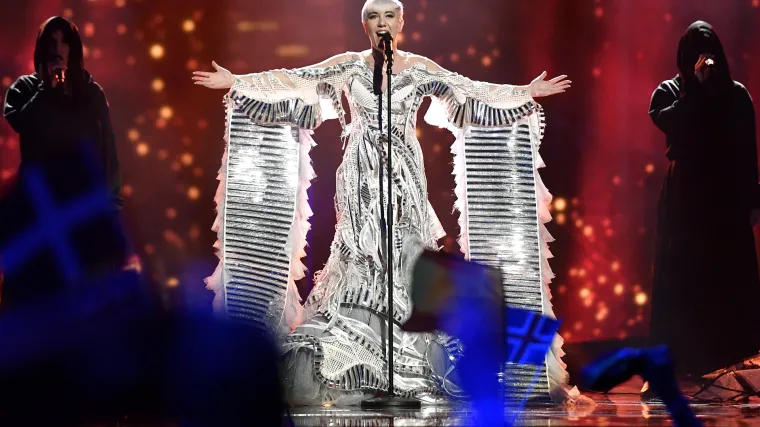 Nina Kraljić impresivnom izvedbom izborila finale Eurosonga!