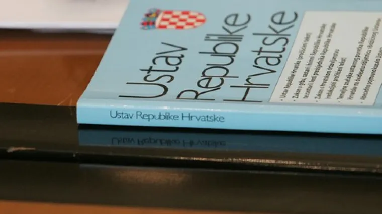 Ustavni sud prihvatio tužbu GONG-a: 'Građani imaju pravo znati tko dolazi na sastanke u Vladu!'