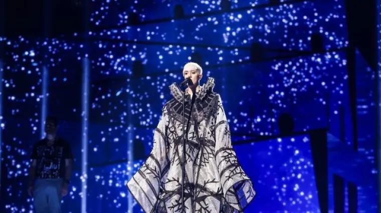 Nina Kraljić večeras se bori za ulazak u finale Eurosonga 2016!