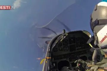 Pogledajte kako izgledaju akrobatski manevri Krila Oluje iz pilotske kabine!