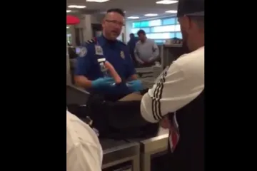 Okrutni frendovi ga posramili kao nitko u životu