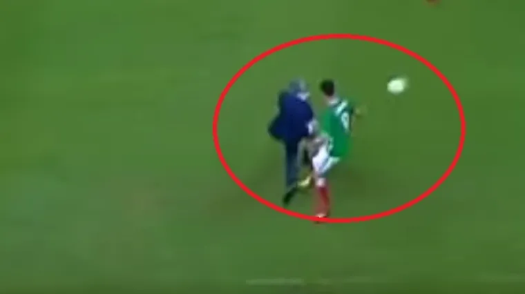 Pogledajte kako je Mourinho utrčao na travnjak i uklizao