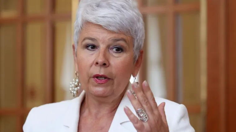 Kosor 'bocnula' vladajuće: 'Državni vrh je na sajmu vina, vrijeme je za jednu putnu'