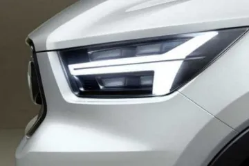 Volvo teaserom najavio koncepte XC40 i V40 kojima se okreću mlađoj populaciji