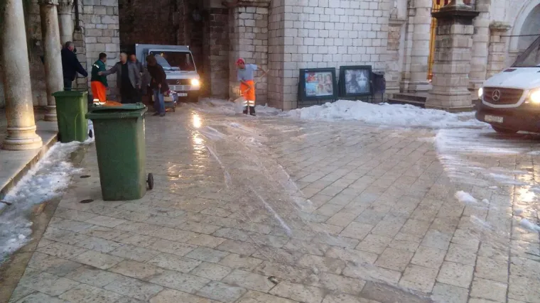 Građani bili u &scaron;oku kad su pogledali kroz prozore