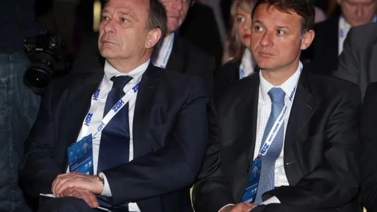 Jandroković i Mlakar podnijeli ostavke na dužnost potpredsjednika Kluba zastupnika!