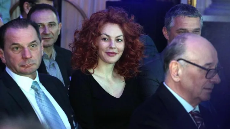 'Lijepo aranžiran posao obitelji Karamarko, lobista MOL-a i MOL-a nije javni interes'