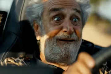 Ako je vjerovati reklami, Fiat 124 Spider ne nudi samo užitak u vožnji