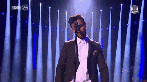 Ba&scaron; voli pokazivati taj svoj jezik