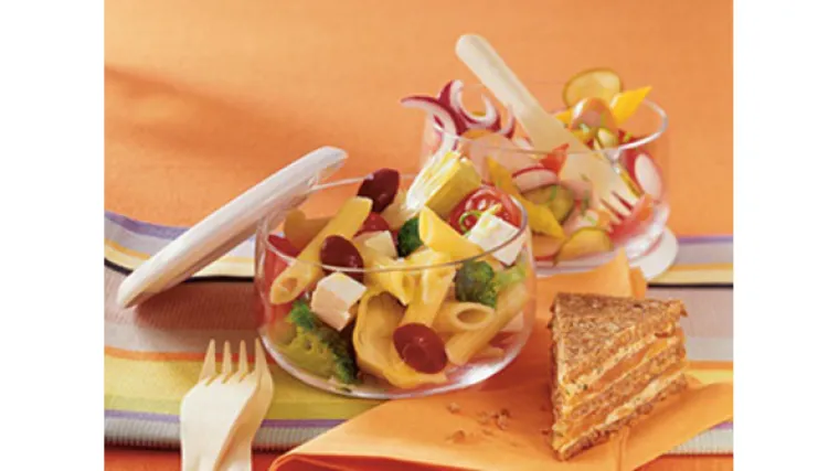 Kad vas gosti iznenade - salata od tjestenine spa&scaron;ava stvar