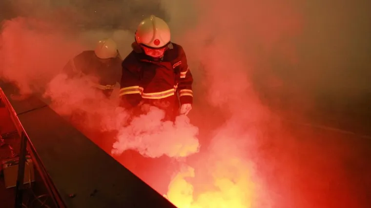 Stariji Ćorić kažnjen zbog paljena baklje