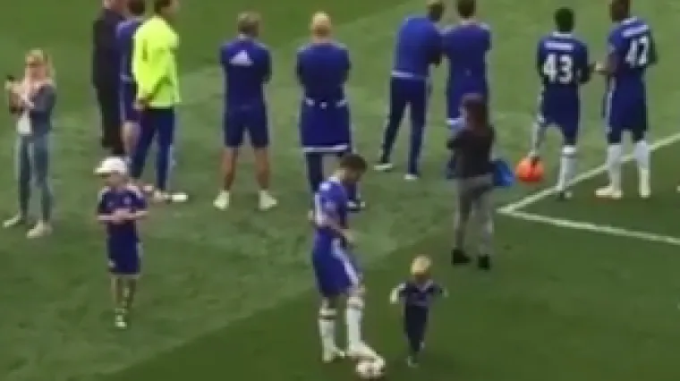 Posrnula Chelseajeva zvijezda driblinzima izludila klinca na terenu