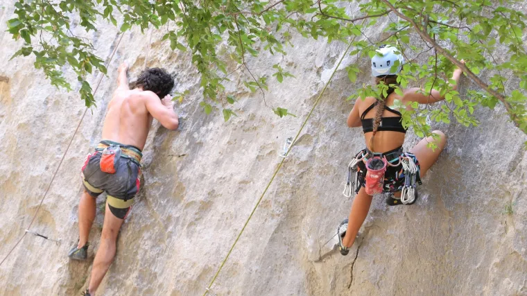 Nerviraju vas gužve na plažama i u hotelima? 'Robinzonski' i pustolovni turizam su stvoreni za vas!