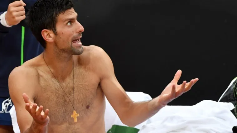 Novak Đoković bi mogao biti kažnjen zbog fizičkog kontakta sa sucem