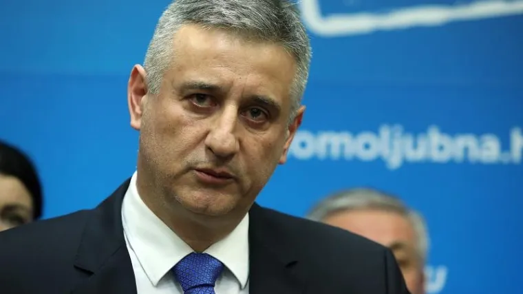 Karamarko na Facebooku objavio kako vidi budućnost stranke