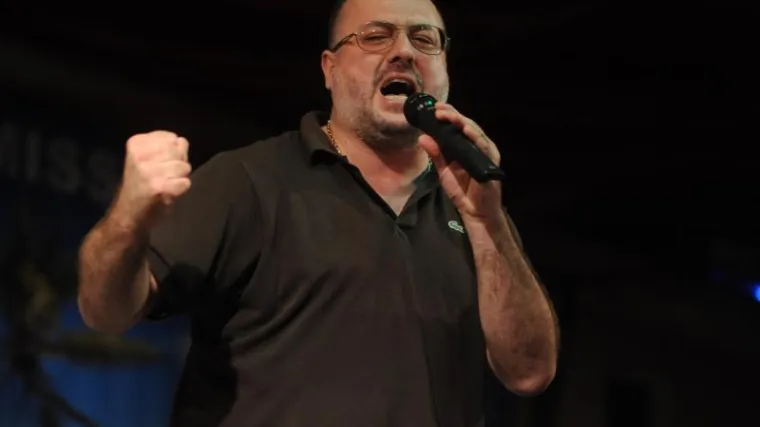 Vuco nikamo ne ide bez vozača, tjelohranitelja i tajnice, a intervju naplaćuje 30.000 kuna