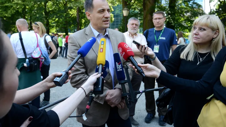 Ministar Dobrović o opozivu Karamarka: 'Svi moraju biti odgovorni za svoje postupke'