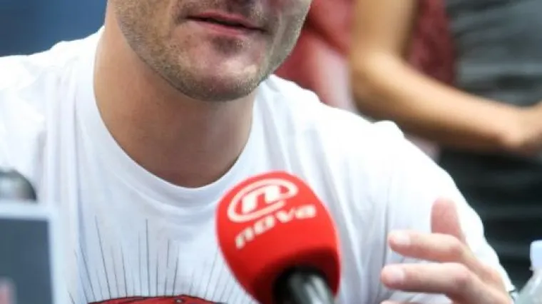 'Seks? Ne znam, nisam se jo&scaron; ženio. I da, idem s pojasom i na Wc'