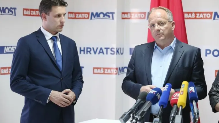 'To je nešto što HDZ i SDP nemaju, a to je priča uspješnih i odgovornih ljudi'