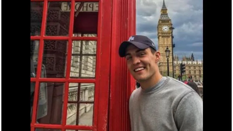 Kova čeka poziv, Luka u bazenu, Ronaldo u sado-mazo stilu