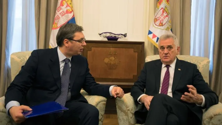 Nikolić službeno povjerio Vučiću mandat za sastav vlade Srbije