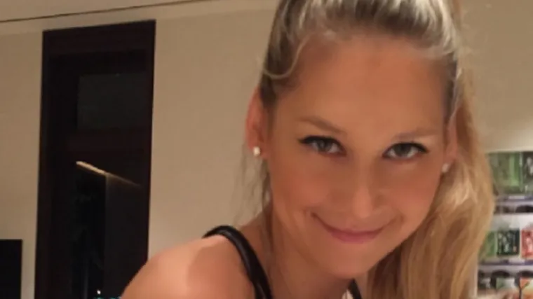 Ana Kurnjikova zaplesala u grudnjaku i zapalila društvene mreže!