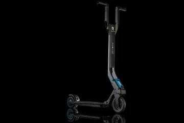 Peugeot ima još jedno novo vozilo, a riječ je o električnom romobilu e-Kick