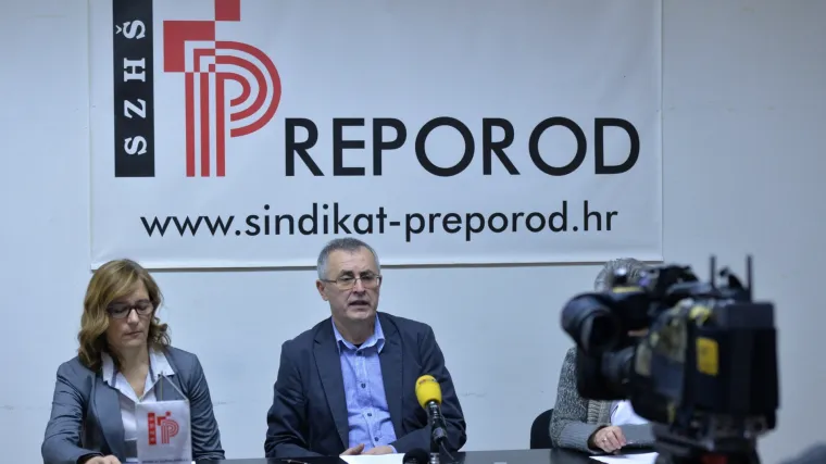 Oštre rekacije na ostavku članova radne skupine za kurikularnu reformu: traže ostavku Šustara