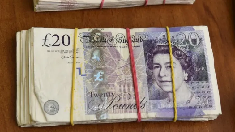 Britanski tinejdžeri prvom zarađenom milijunu mogu se nadati s 46 godina