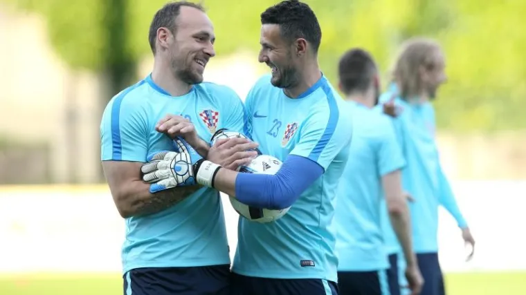 Vida trenira boks, Kalinić se smije, a protivnici Hrvatske strepe