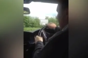 Neshvaćeni vozač sukobio se sa satelitskom navigacijom u automobilu