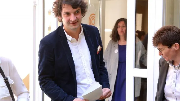 Vi&scaron;e od 20.000 ljudi potpisalo peticiju za Jokića i podr&scaron;ku reforme