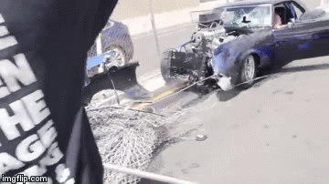 Što će mu toliki konji kad je i sam jedan?!