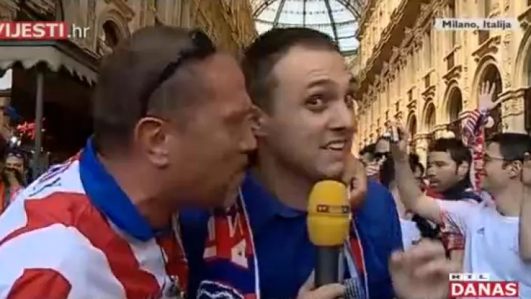 Strani navijači stvarno vole na&scaron;e reportere: Antonio Vuksanović jedva odradio javljanje uživo!