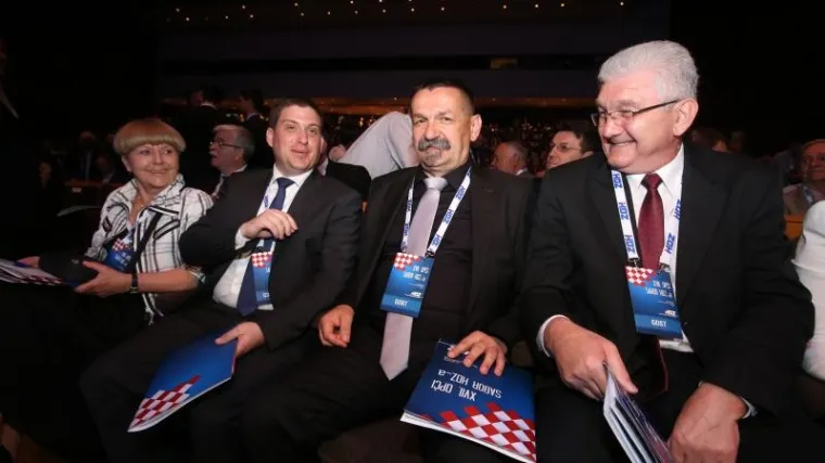 'Kuća se ne gradi na mostu'