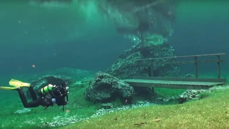 Slavno jezero moglo bi se pretvoriti u septičku jamu!